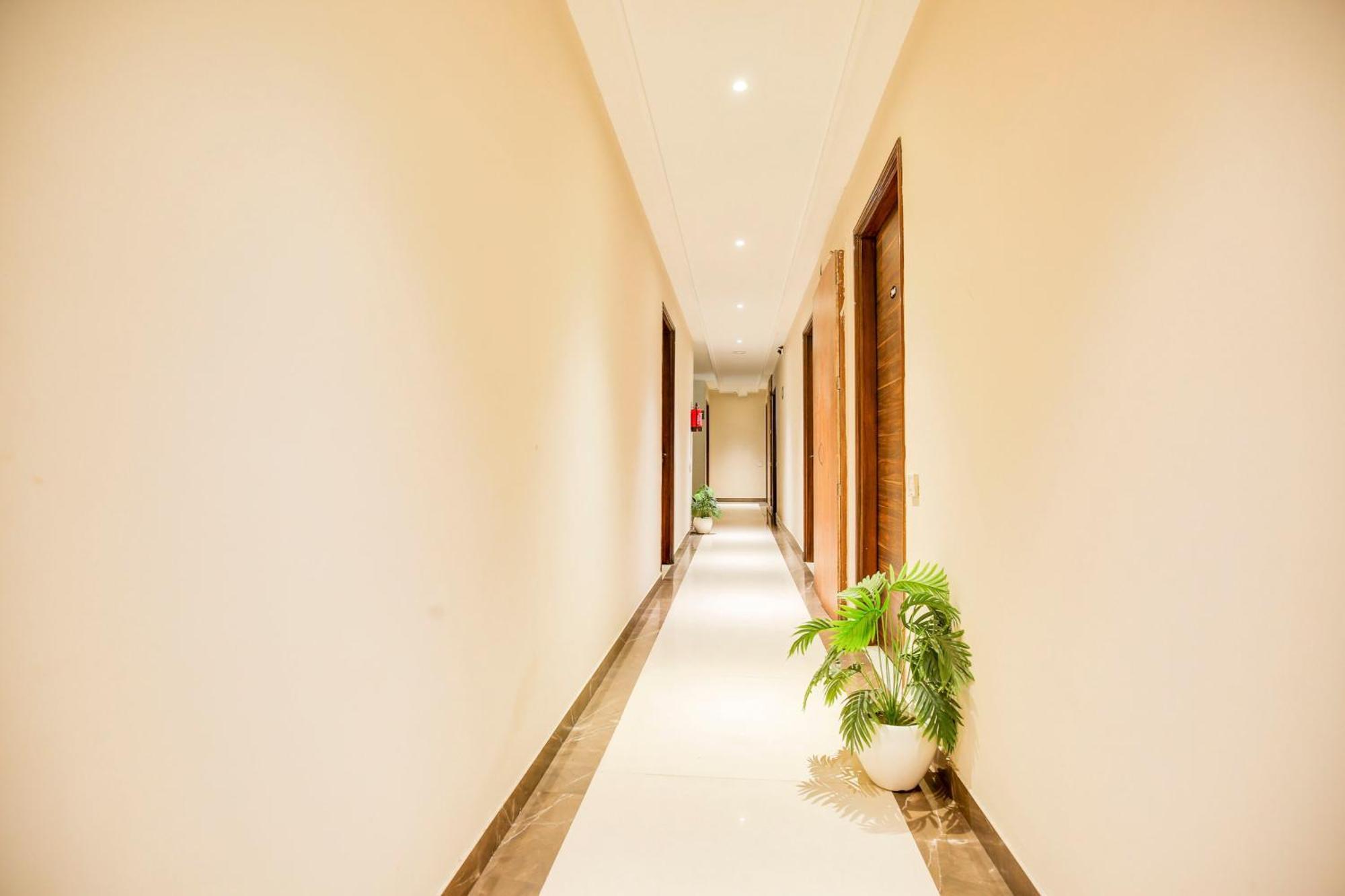 Super Townhouse Grand Fortune Amritsar Exterior foto